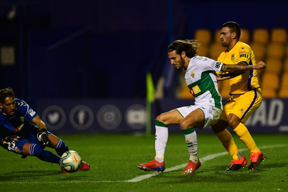 Alcorcón 1 - 2 Elche C. F.