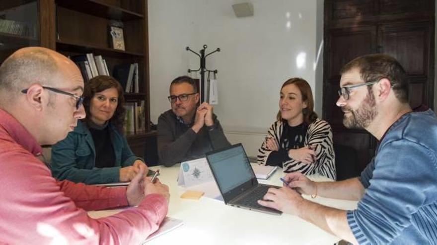 Reunión para abordar el archivo comarcal