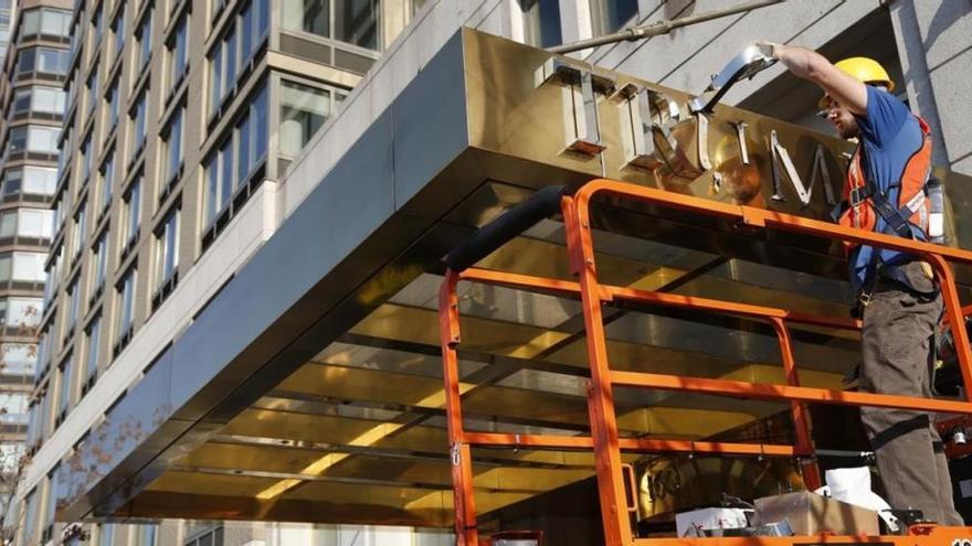 Tres edificios de lujo de Nueva York retiran el nombre de Trump de su fachada