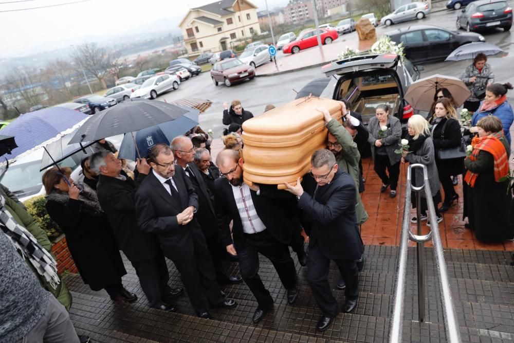 Funeral de Aurelia Díaz, una de las fallecidas en el incendio de El Berrón