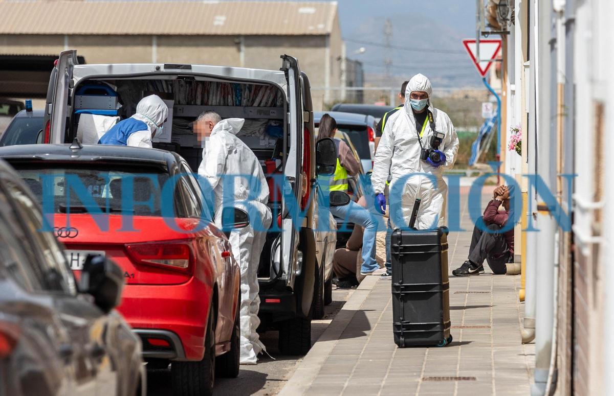 Detenido un empleado de Jesús Tavira y otras dos personas por matar y enterrar al empresario en Alicante Detenido un empleado de Jesús Tavira y otras dos personas por matar y enterrar al empresario en Alicante