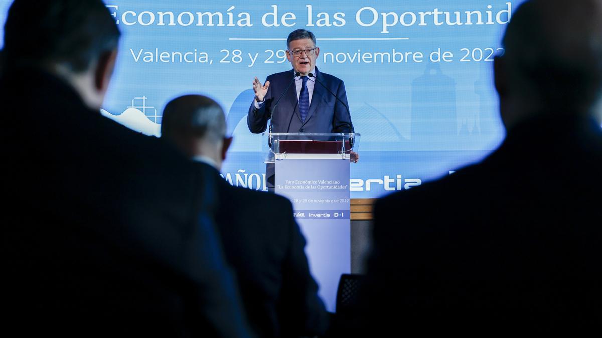 Ximo Puig, en el I Foro Económico Valenciano