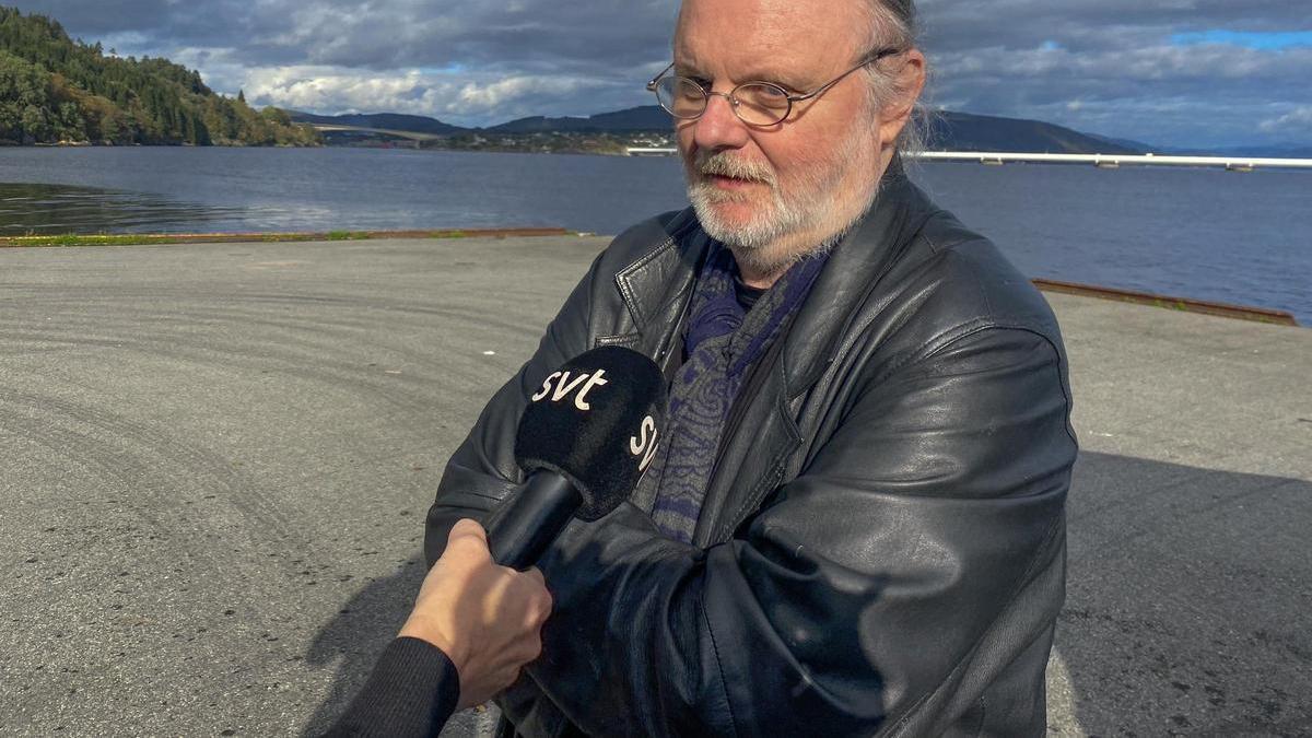 El escritor Jon Fosse, ayer en Frekhaug (Noruega), después de que la Academia sueca le comunicara la concesión del Nobel de Literatura.
