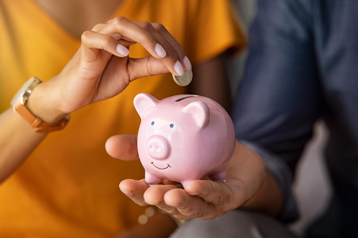 Cómo ahorrar dinero sin esfuerzo: los 7 consejos clave.