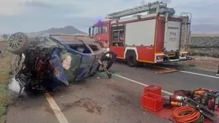 Grave tras volcar con su coche en Lanzarote