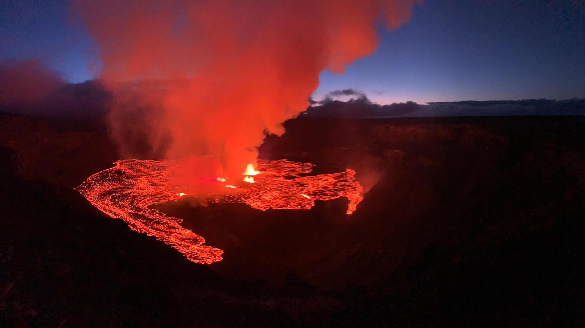 El volcán Kilauea ruge de nuevo en Hawai