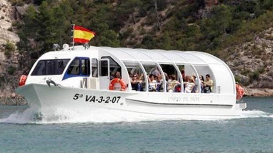 La CHJ regula la navegación en el Júcar para evitar la invasión del mejillón cebra.