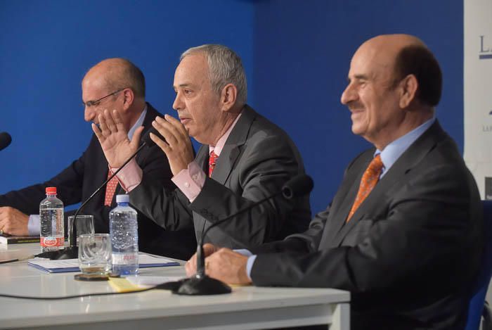 José Febles presenta su libro Cuatro Décadas ...