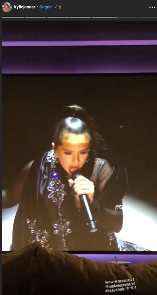 Kylie Jenner se rinde a Rosalía por su actuación en los MTV Video Music Awards publicando un stories en su cuenta de Instagram