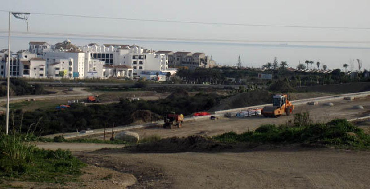 Imagen de los terrenos donde se iba a construir el hospital de Estepona.