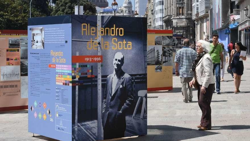 Exposición sobre Alejandro de la Sota, en el Cantón Grande.