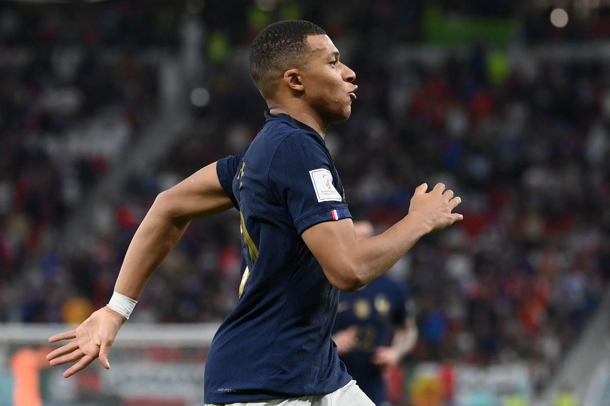 Mbappé se exhibe y lleva a Francia a cuartos Mbappé se exhibe y lleva a Francia a cuartos