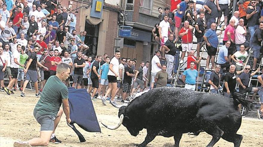 Burriana vive una tarde taurina de alto nivel con astados de Gavira García y Virgen María