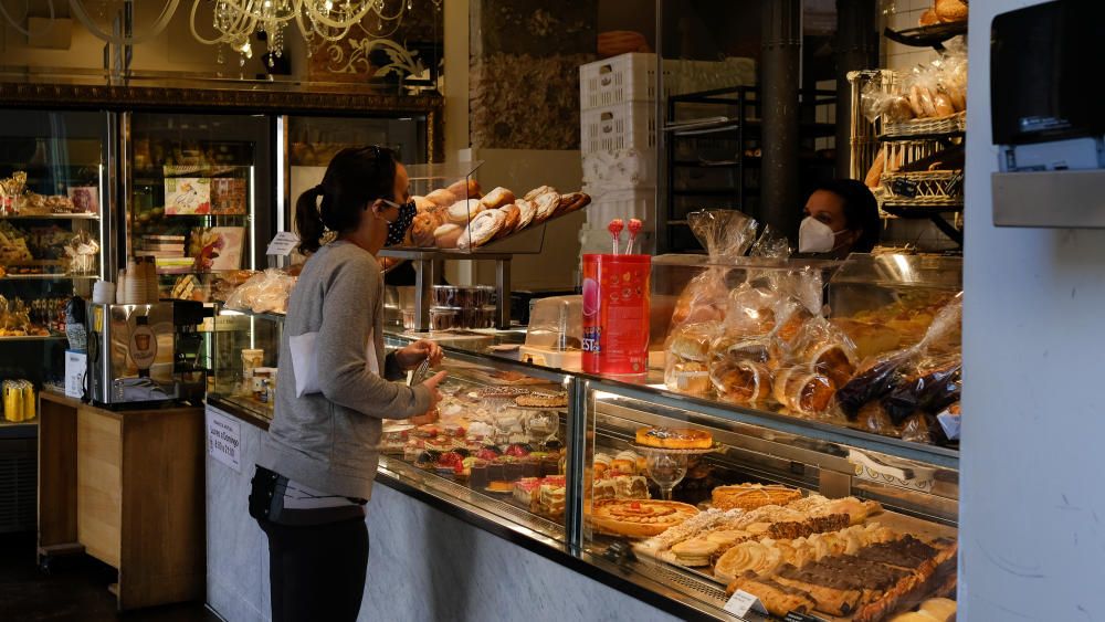 La ciudad sigue en la Fase 0 durante unos días más, en los que mantendrá las franjas horarias y la limitación de actividades económicas y de desplazamiento.