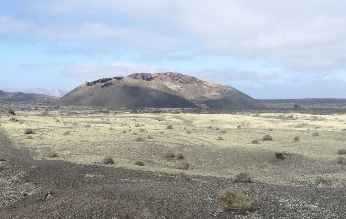 Caldera del Cuervo, volcán surgido durante esas erupciones