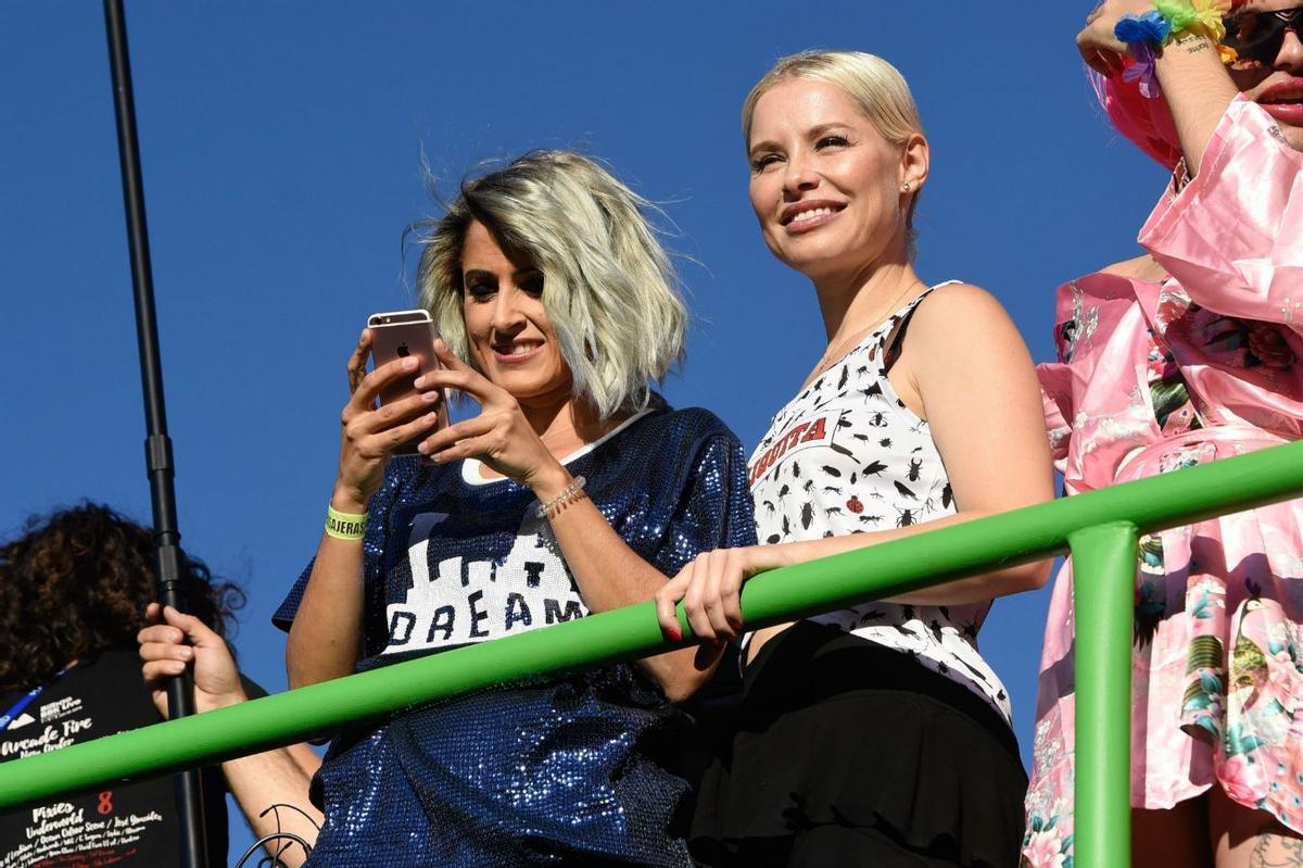 Barei y Soraya Arnelas en el desfile World Pride Madrid