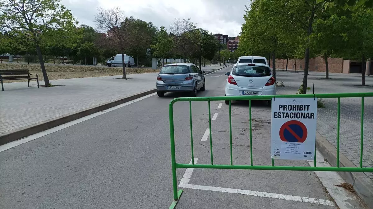 La Guàrdia Urbana de Figueres difon les restriccions d'aparcament durant el Rampell de Fires