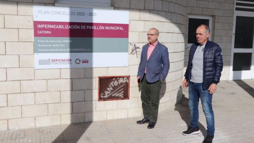 El alcalde Alberto García y el único concejal fiel que le quedó en el presente mandato.