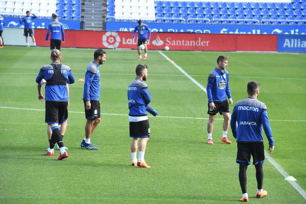 El Dépor se entrena antes de recibir al Barça