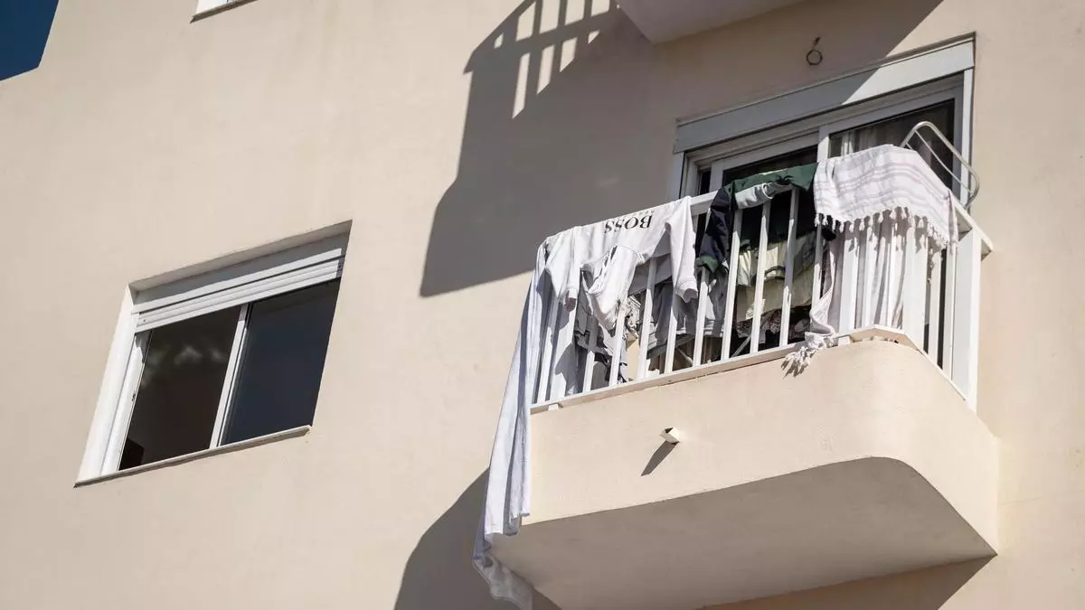 Mata a puñaladas a su expareja en Adeje