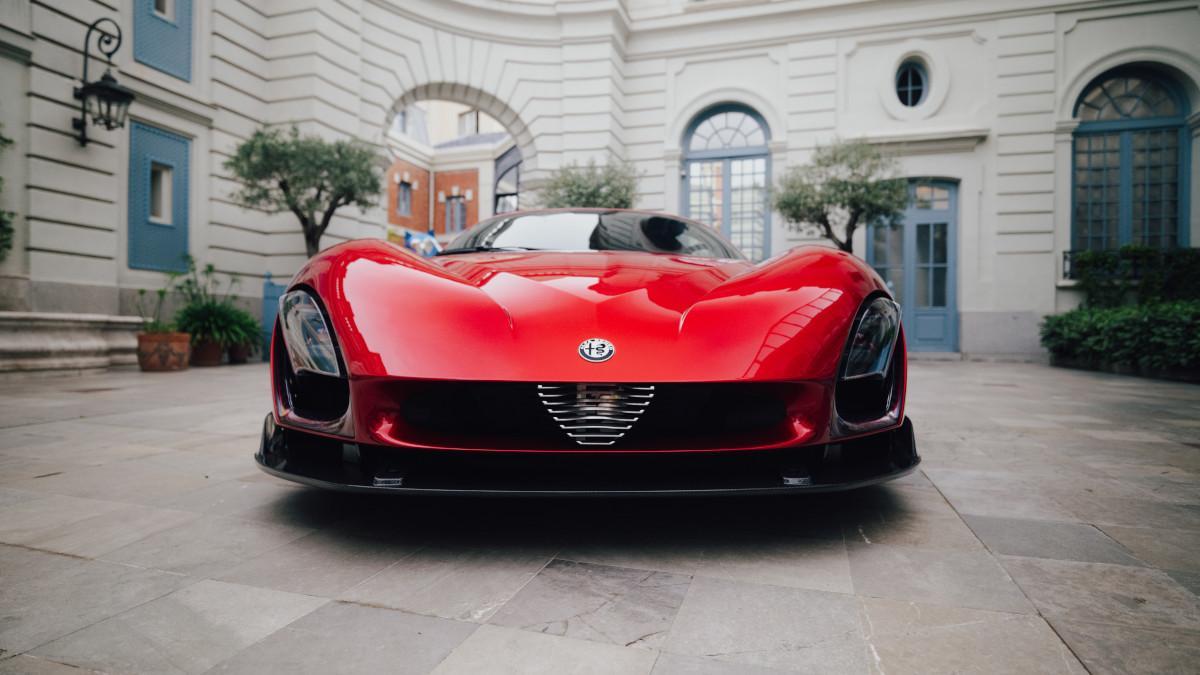 Alfa Romeo 33 Stradale