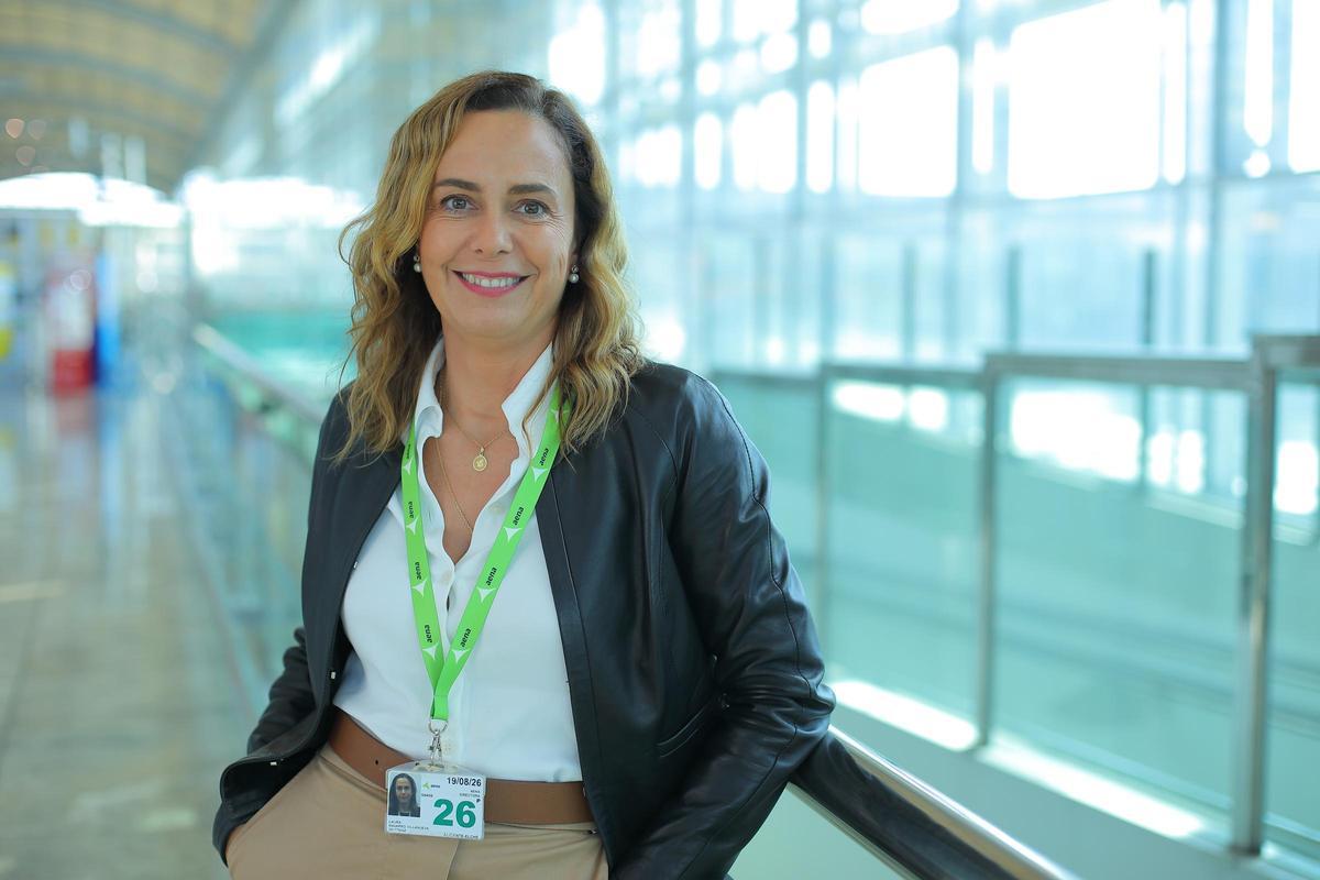 La directora del aeropuerto de Alicante-Elche Miguel Hernández, Laura Navarro.