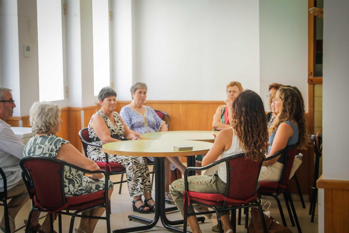 Una mesa de trabajo de la Fundación Almaterra Ibiza