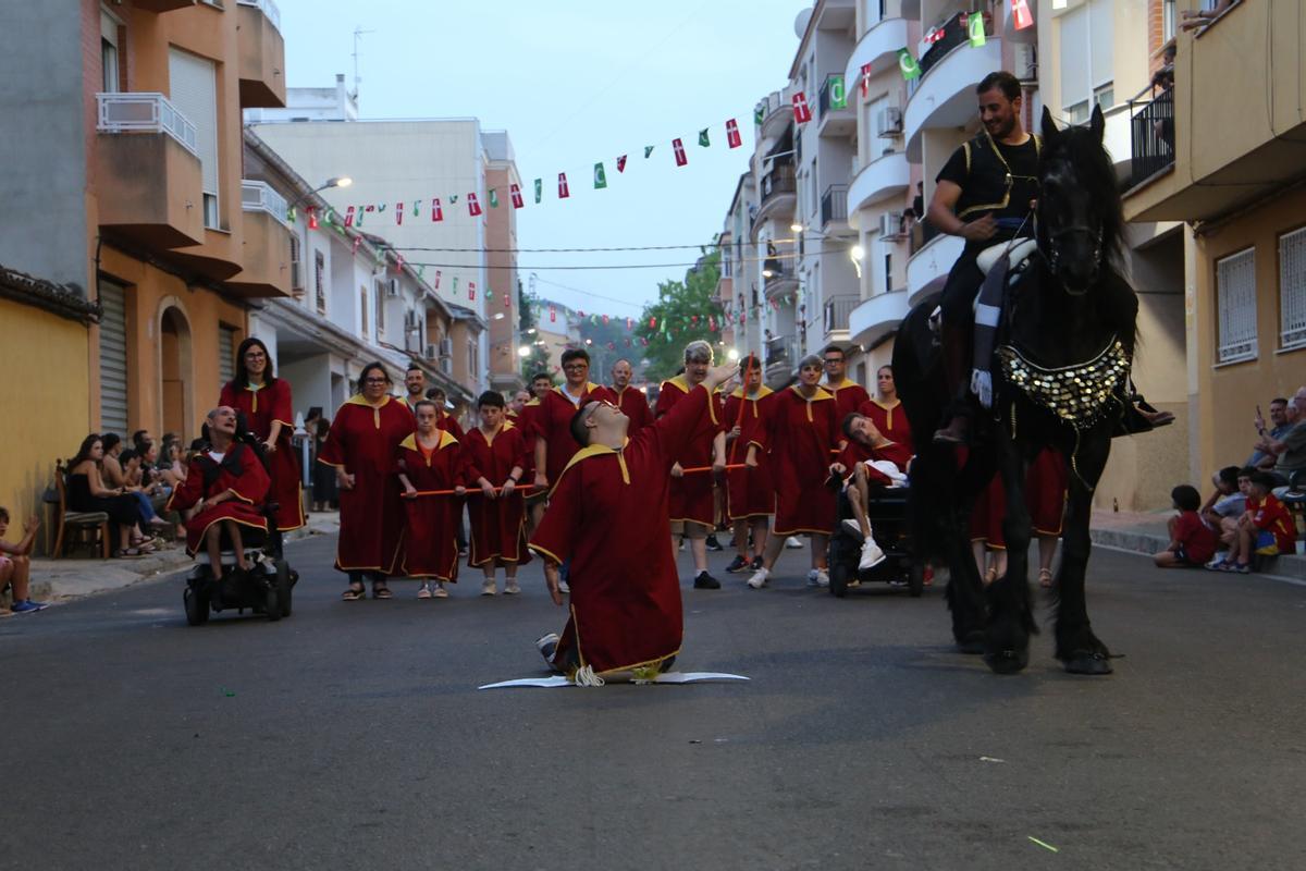 Aspromivise en el desfile de los Moros i Cristians del Genovés.
