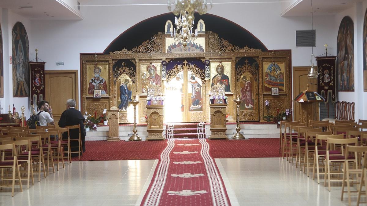 Así es por dentro la parroquia de la Iglesia Ortodoxa Rumana en Las Fuentes, Zaragoza