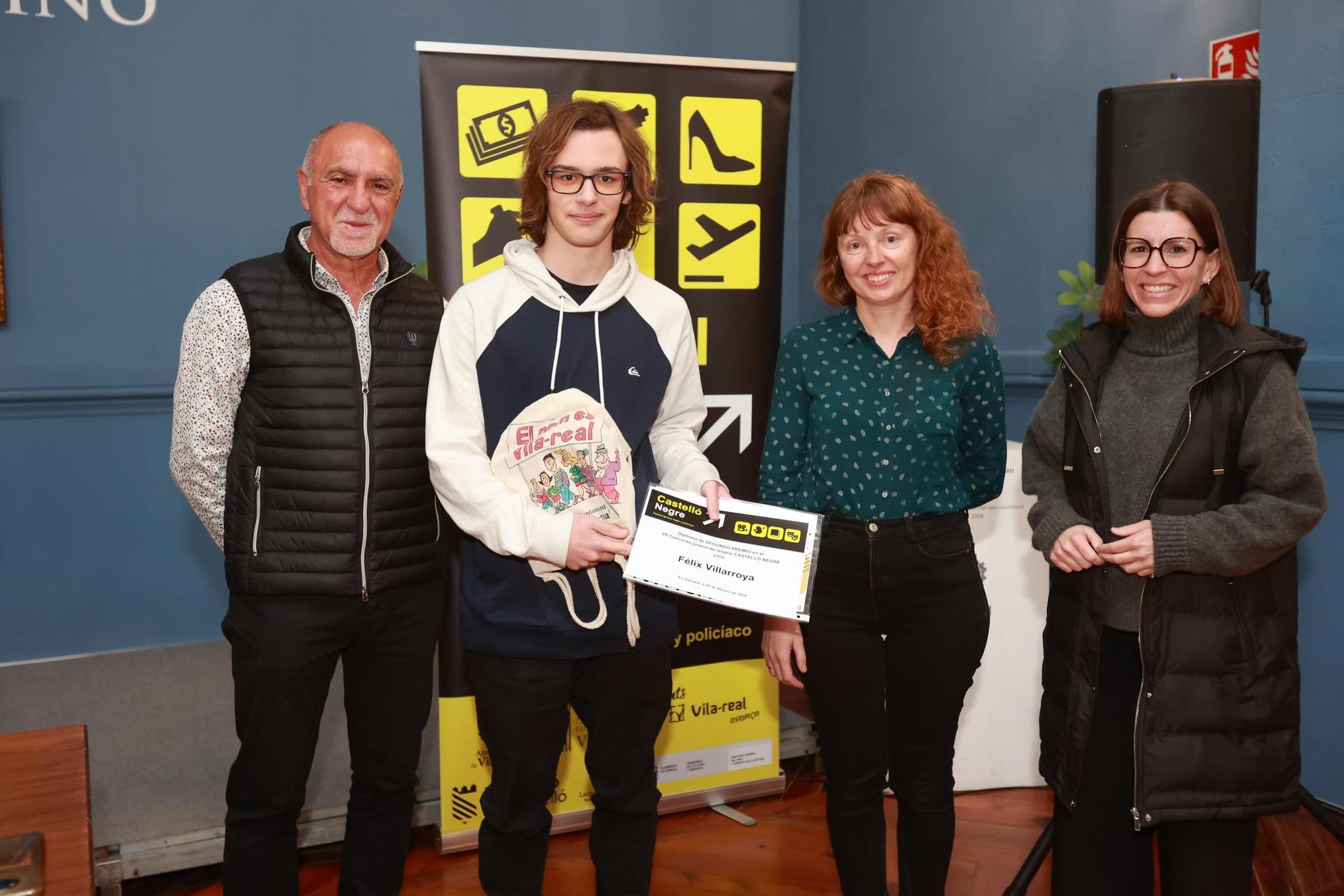 Las imágenes de la entrega en Vila-real de los premios a los relatos juveniles de Castelló Negre