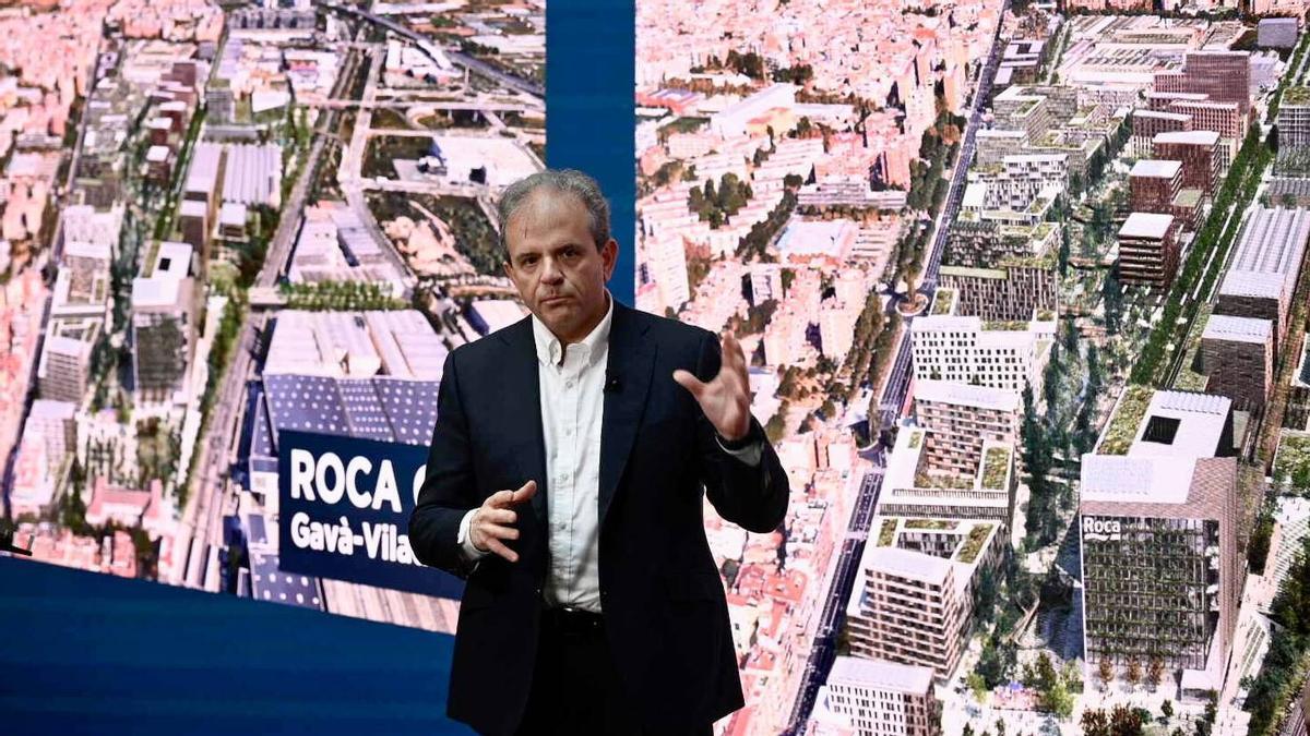 El CEO de Roca Group, Albert Magrans, durante la presentación del proyecto Roca City en terrenos de Viladecans y Gavà.