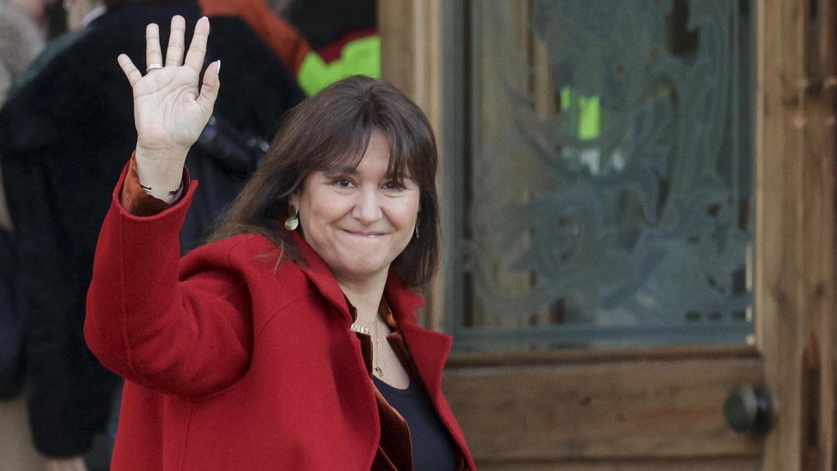 La presidenta suspendida del Parlament, Laura Borràs, a su llegada al juicio.