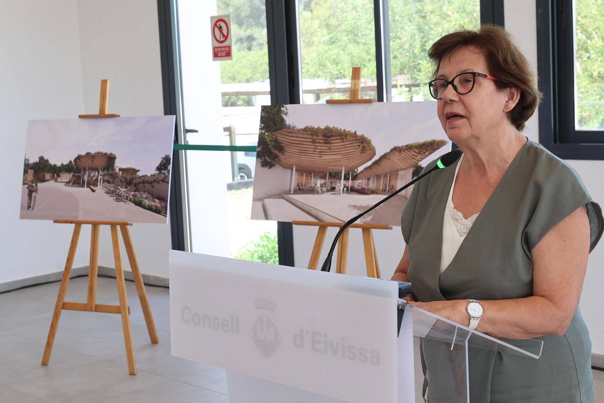 Maria Marí es la presidenta de la Federació de Colles de Eivissa