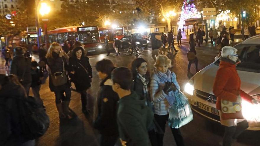 Los llenos obligan a cerrar la plaza del Ayuntamiento los días 24 y 25