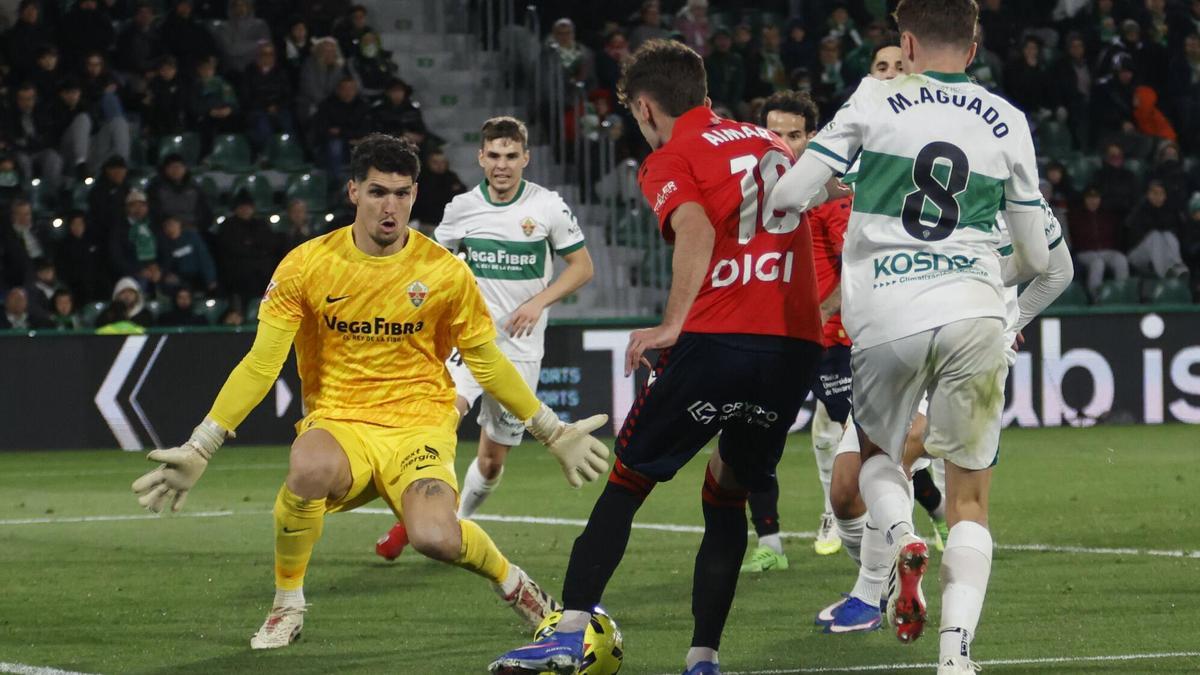 Dituro, frente a Aimar