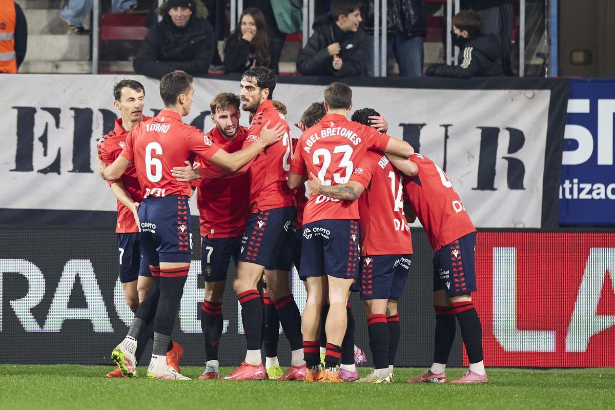 Victor Munoz of CA Osasuna celebrates after scoring the team's first goal during the LaLiga EA Sports match between CA Osasuna and Levante UD at El Sadar on December 8, 2025, in Pamplona, Spain. AFP7 08/12/2025 ONLY FOR USE IN SPAIN. Ricardo Larreina / AFP7 / Europa Press;2025;SPAIN;SPORT;ZSPORT;SOCCER;ZSOCCER;CA Osasuna v Levante UD - LaLiga EA Sports;