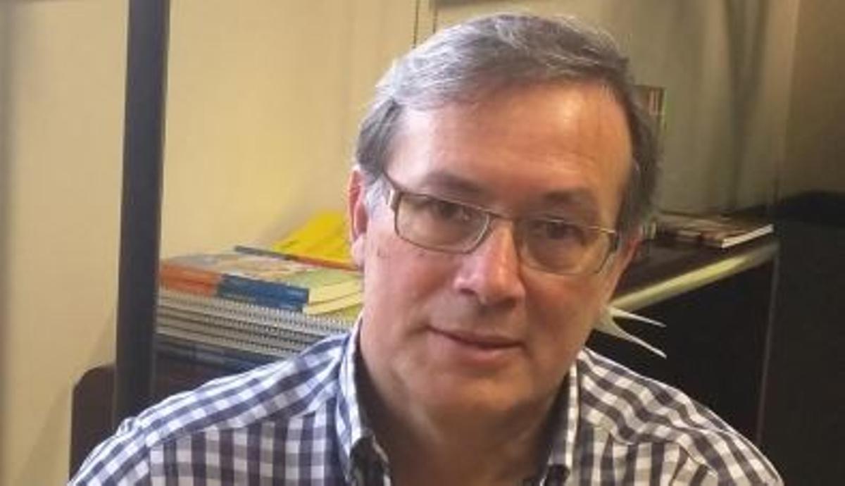 Josep M. Vinyes va descobrir de petit que el seu pare havia estat capellà.
