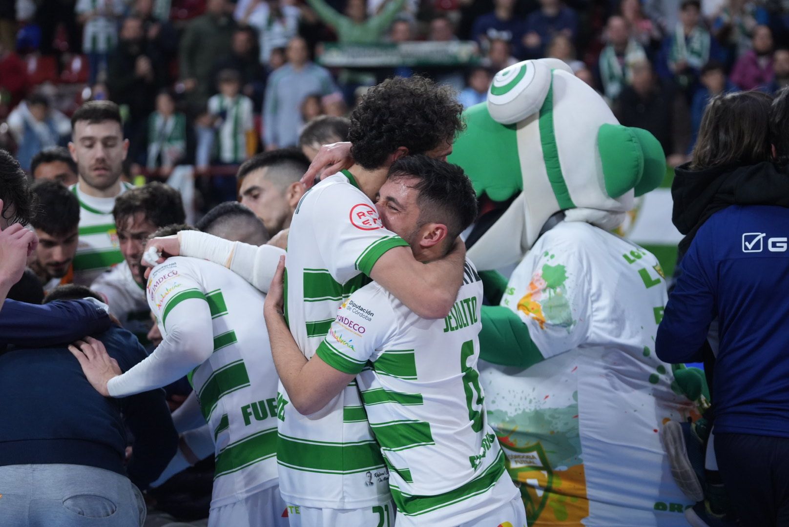 Las imágenes del Córdoba Futsal ante el Osasuna