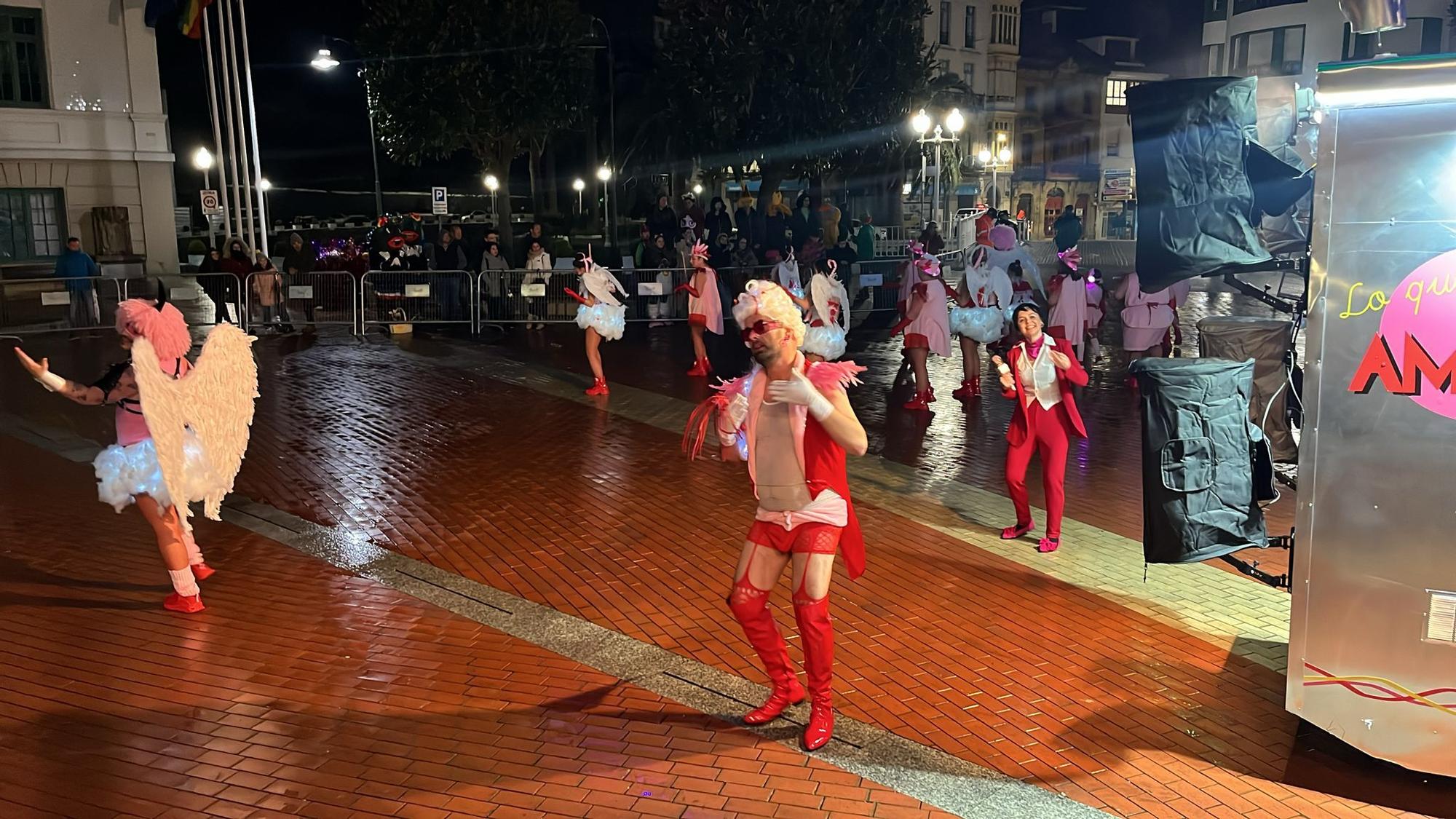 En imágenes: Así fue el multitudinario desfile de Carnaval en Luarca