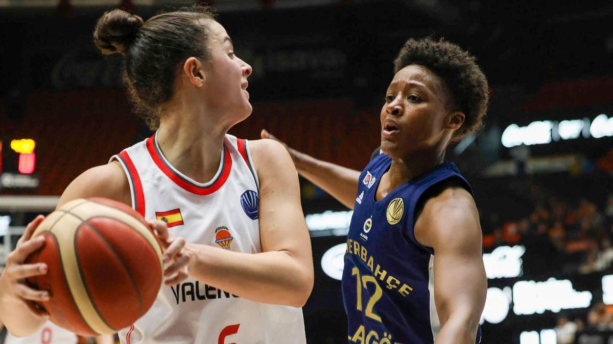 Imagen de uno de los enfrentamientos d ela pasada temporada entre el Valencia Basket y el Fenerbahce.