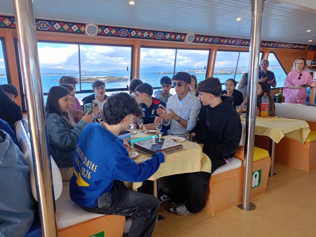 Los catamaranes de O Grove volvieron a lucirse este finde.