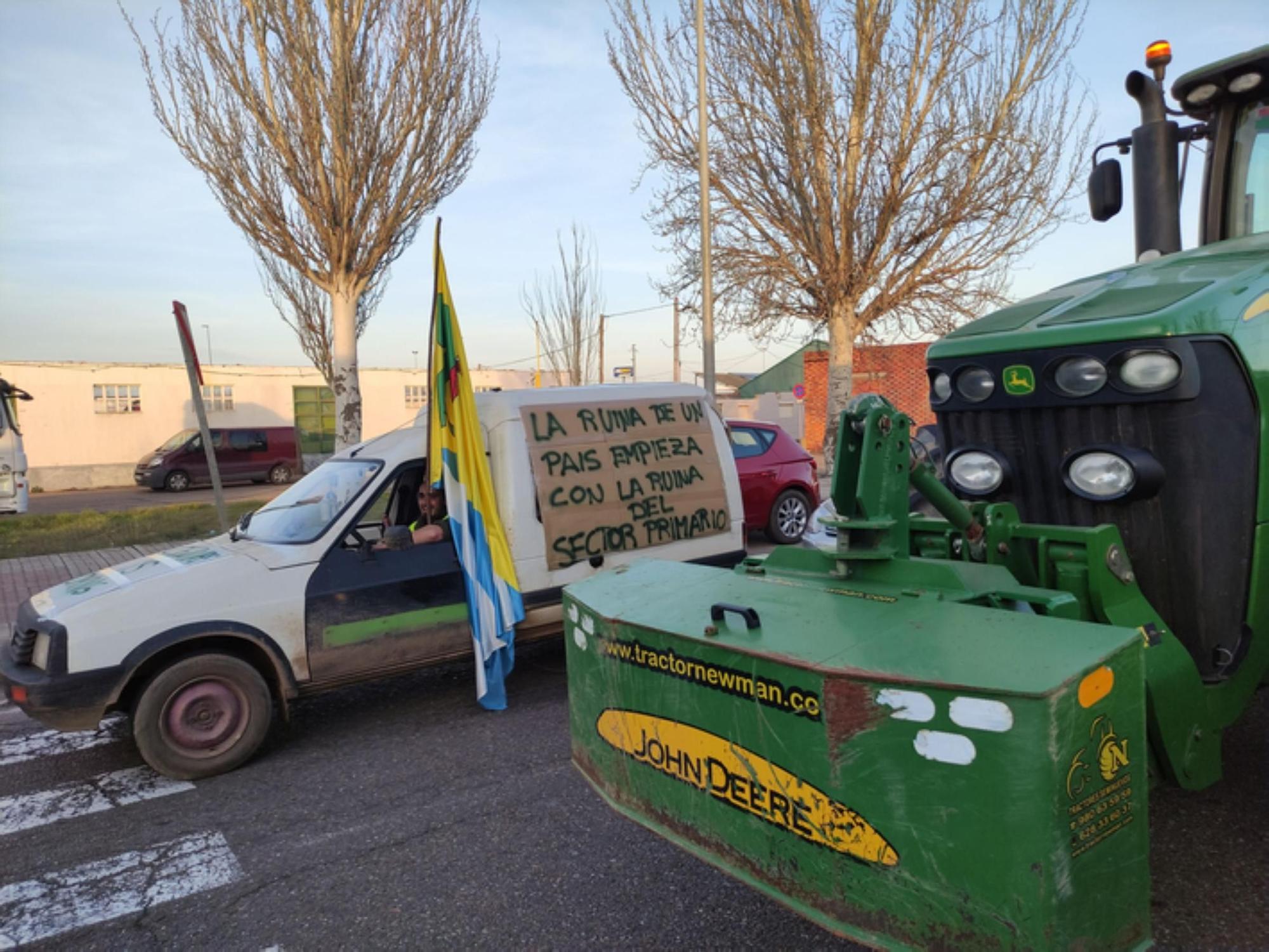 GALERÍA | Tercer día de la tractorada en Benavente, Los Valles y Campos