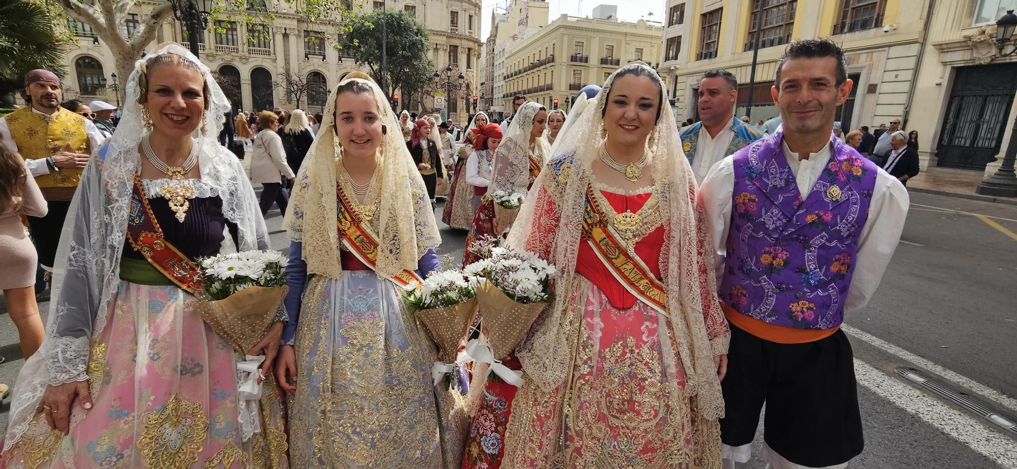 Las Fallas en la Ofrenda de San Vicente Ferrer 2024