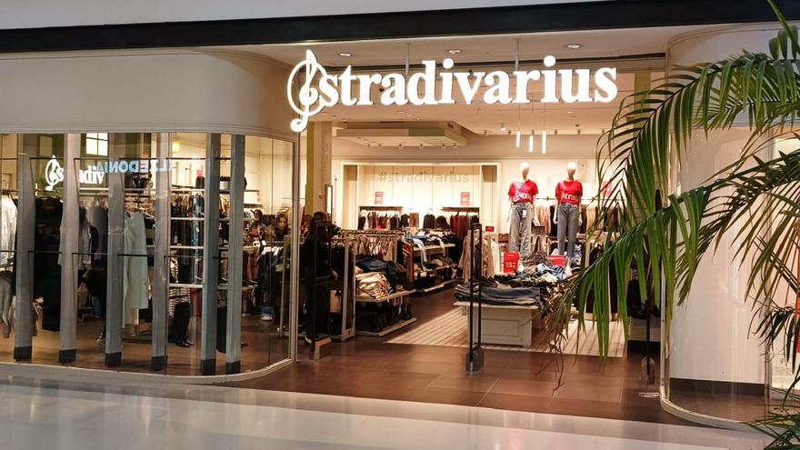 Inditex cierra la tienda de Stradivarius en el centro comercial de Rincón de la Victoria