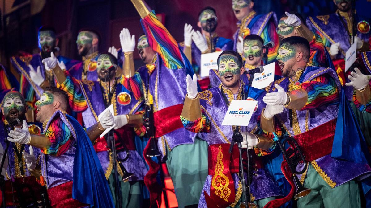 Sigue en directo la 2ª Fase del Concurso de Murgas Adultas del Carnaval de Santa Cruz de Tenerife: Mamelucas sale al escenario del Recinto Ferial