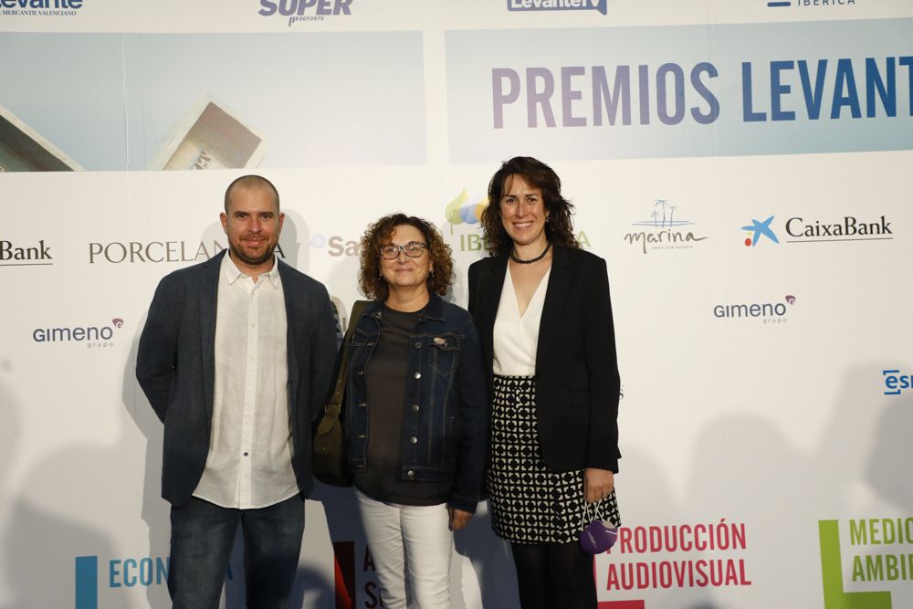 Photocall de los invitados a la gala de los Premios Levante-EMV 2021