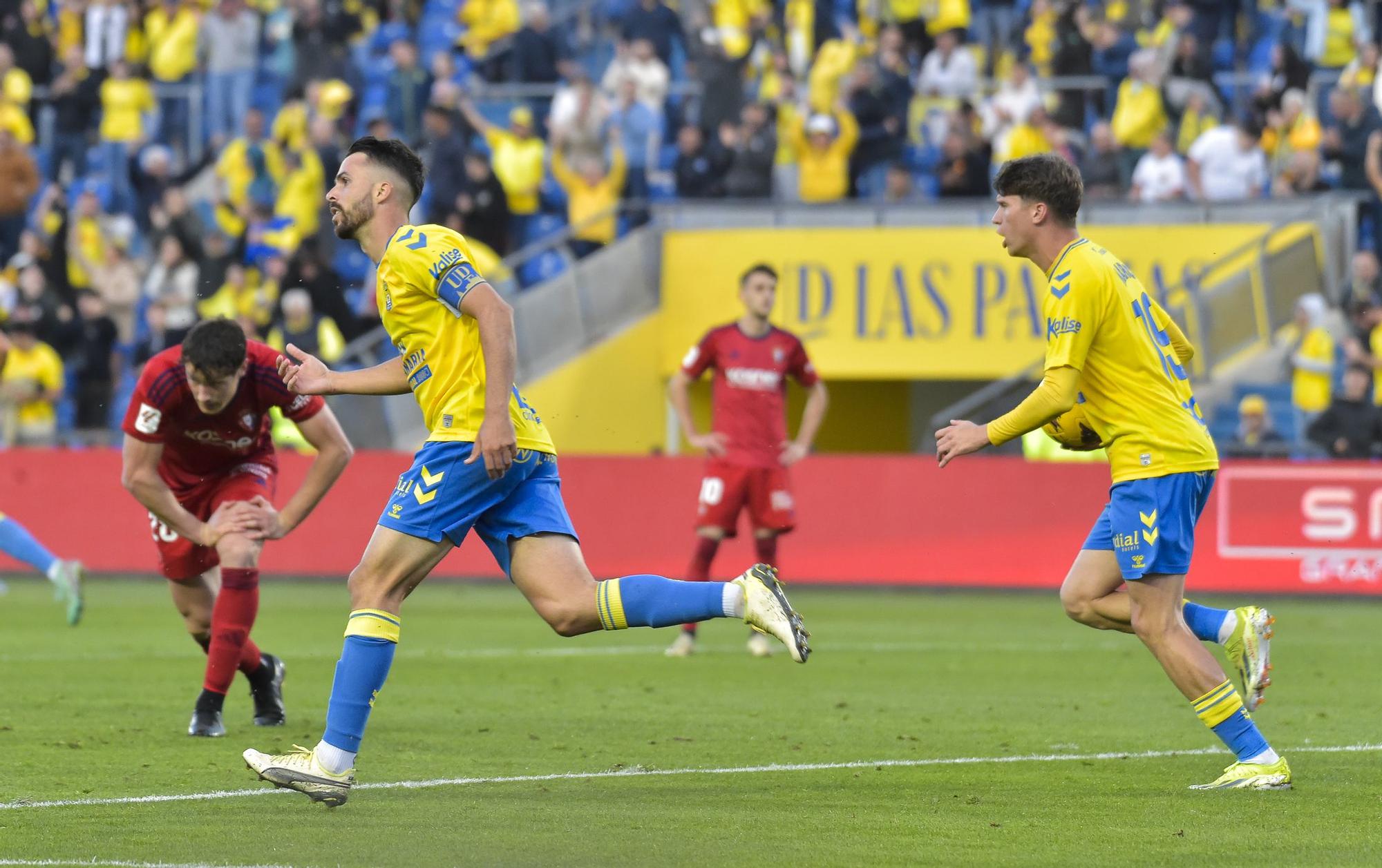 El partido UD Las Palmas-CA Osasuna, en imágenes