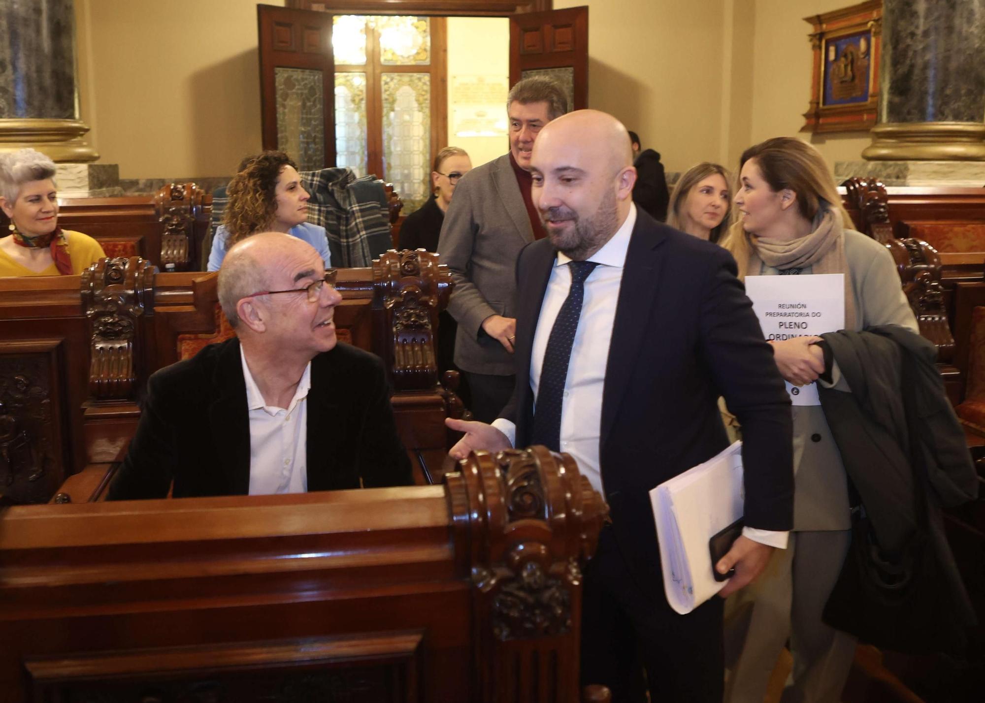 Los presupuestos de A Coruña para 2025 pasan por el pleno municipal