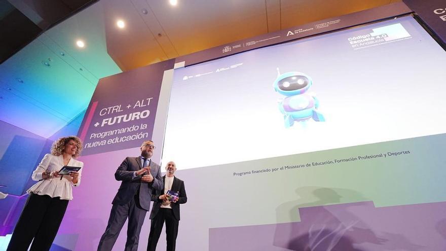 Más de 1.000 docentes andaluces participan en el Congreso de Innovación educativa en Sevilla