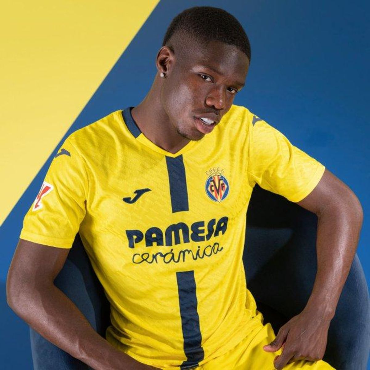 Camiseta del Villarreal para la temporada 25/26.